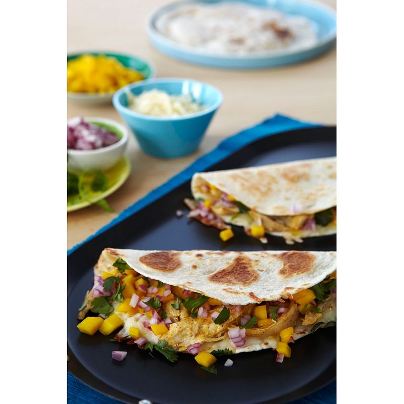 IMUSA Carbon Steel Oval Comal