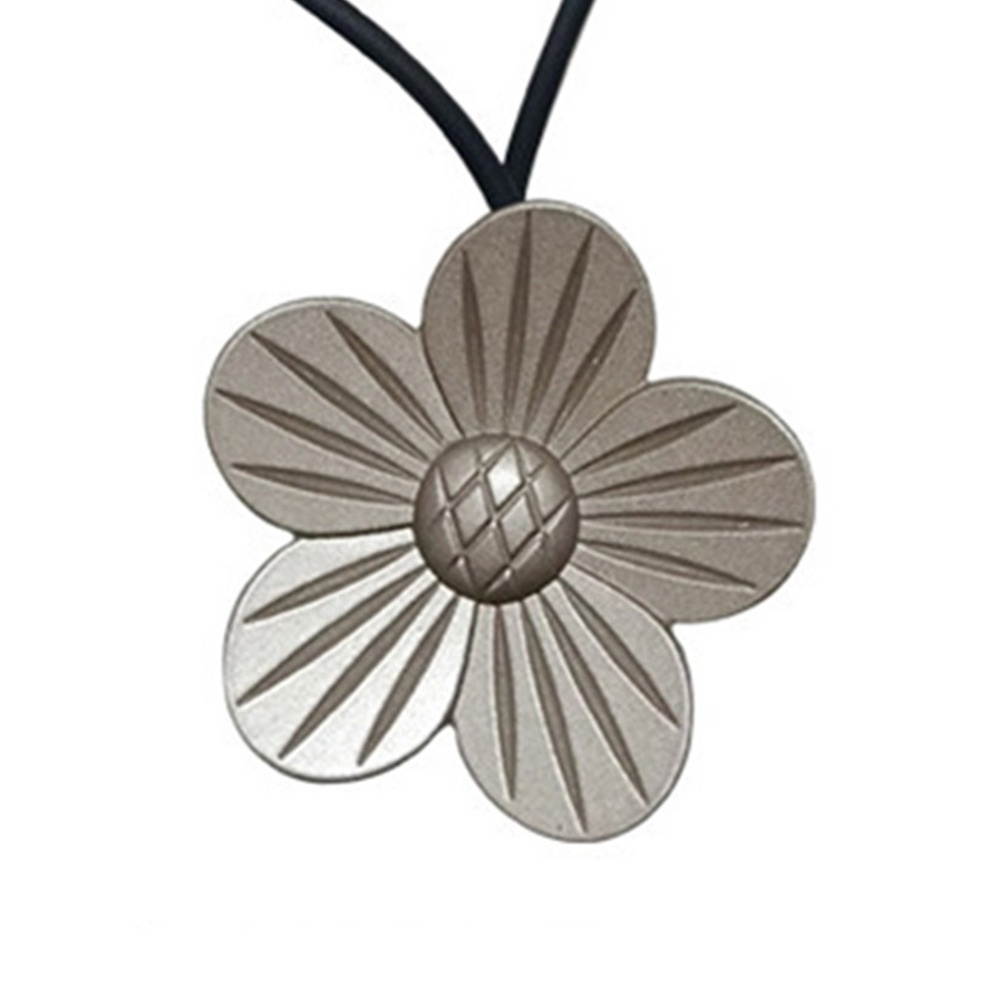 2pcs Magnetic Curtain Tiebacks Simple Flower Design Curtain Clasp Metal Curtain Buckles for Home Office Shop (Silver)