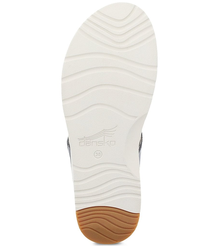 Dansko Cece Leather Thong Sandals