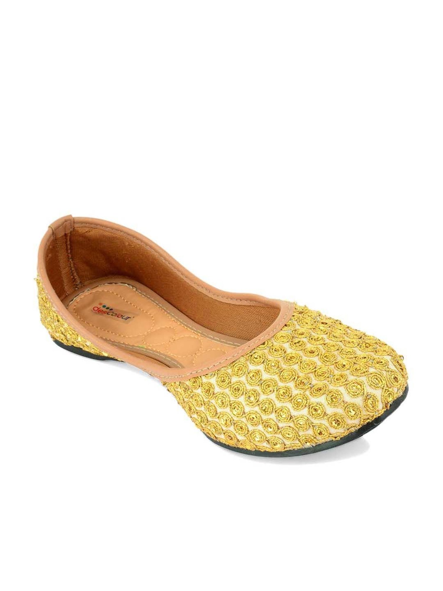 Desi Colour Women's Yellow Ethnic Juttis