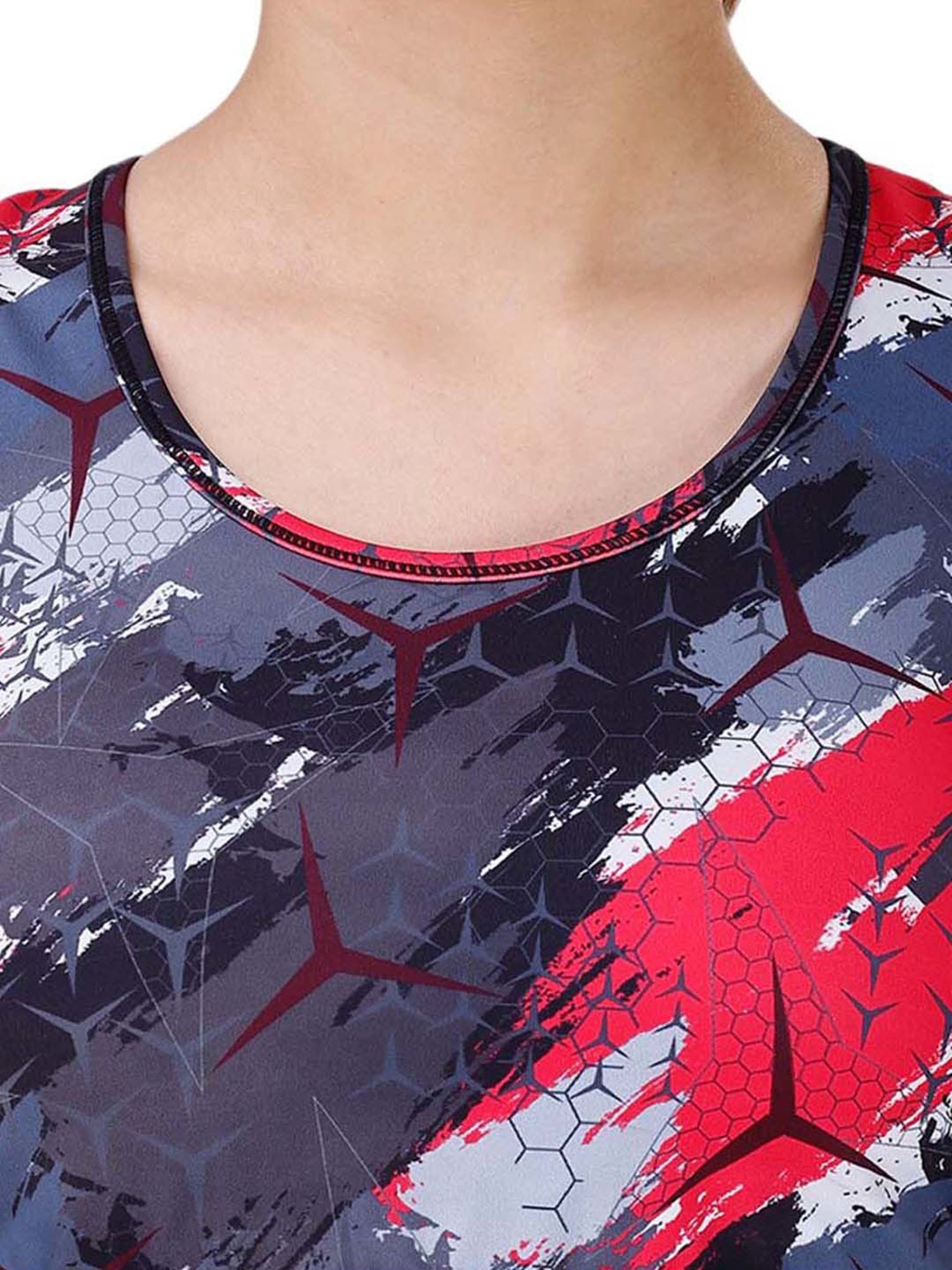 Soie Grey & Red Printed Sports Bra Shorts Set