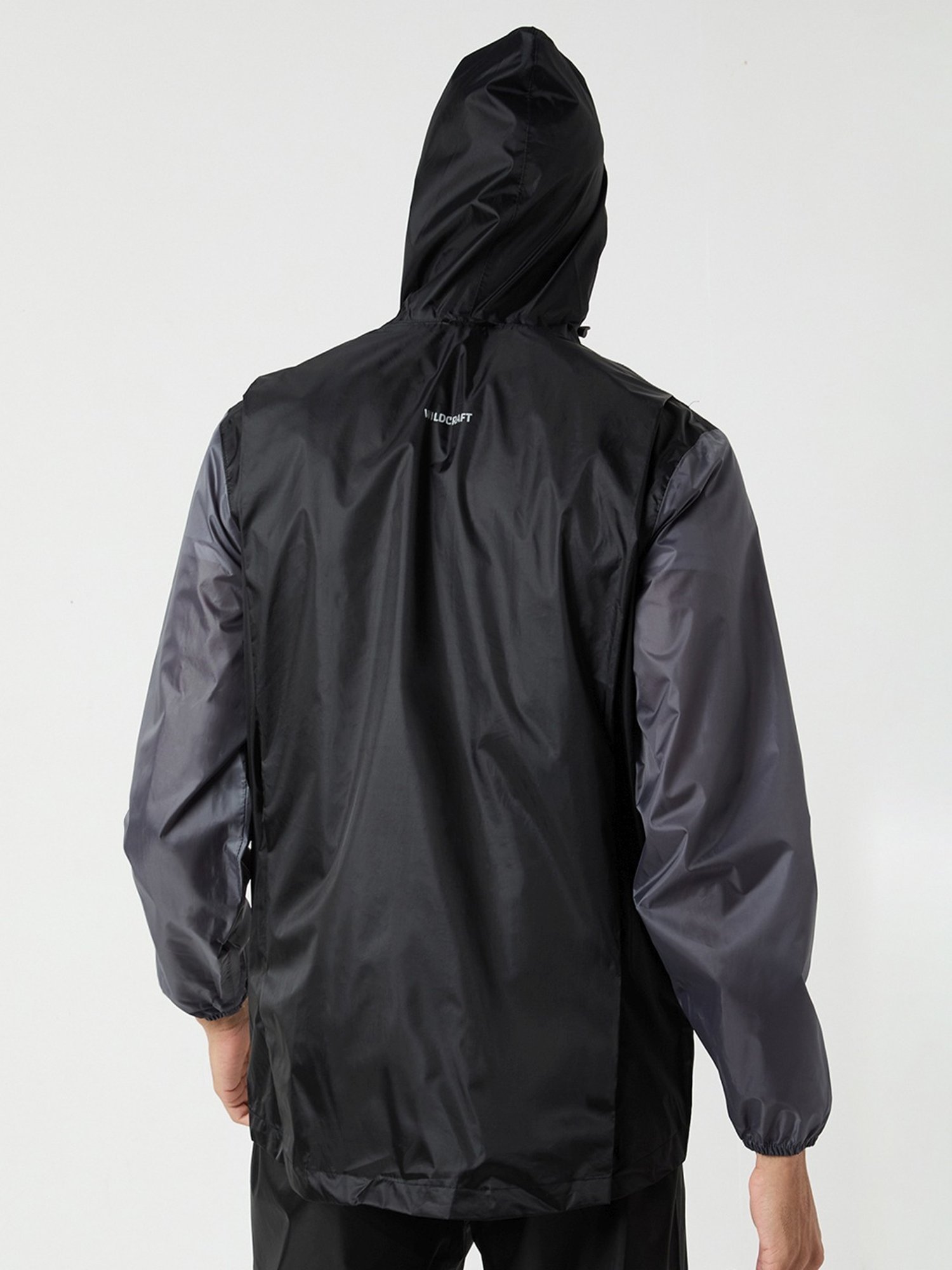 Wildcraft Black & Grey Regular Fit Colour Block Raincoat Set
