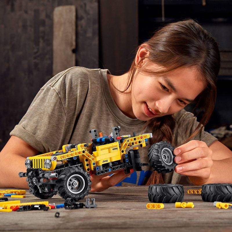 LEGO Technic Jeep Wrangler 42122
