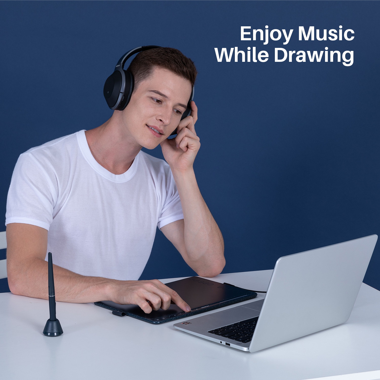 Huion HS611 Graphics Drawing Tablet 10X6 inch with 8192 Levels Battery-Free Pen, 8 Multimedia Keys and 10 Press Keys, Support Android, Ideal Use for Distance Education and Wed Conference,Starry Blue