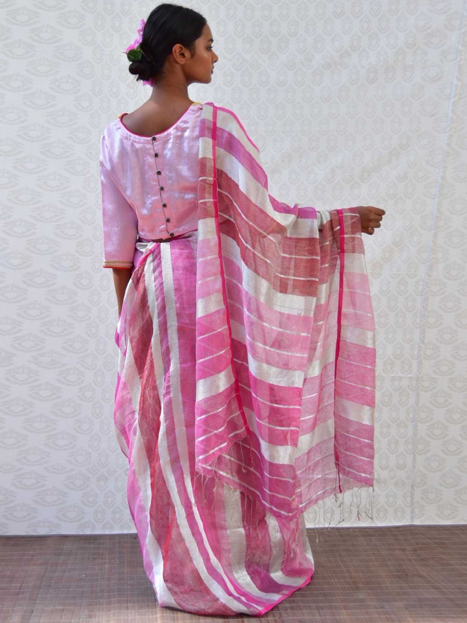 Chidiyaa Bougainvillea Pretty Pink Handwoven Linen Zari Saree