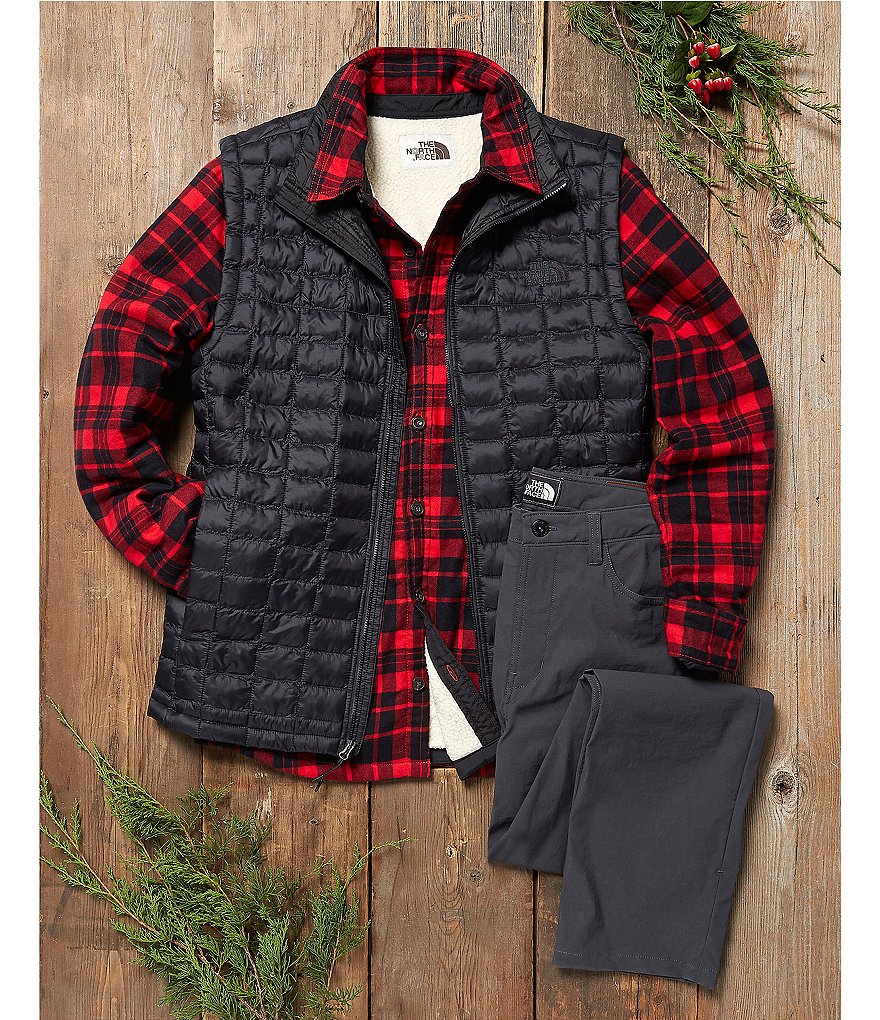 The North Face Out HMLYN Insulated Full-Zip Vest