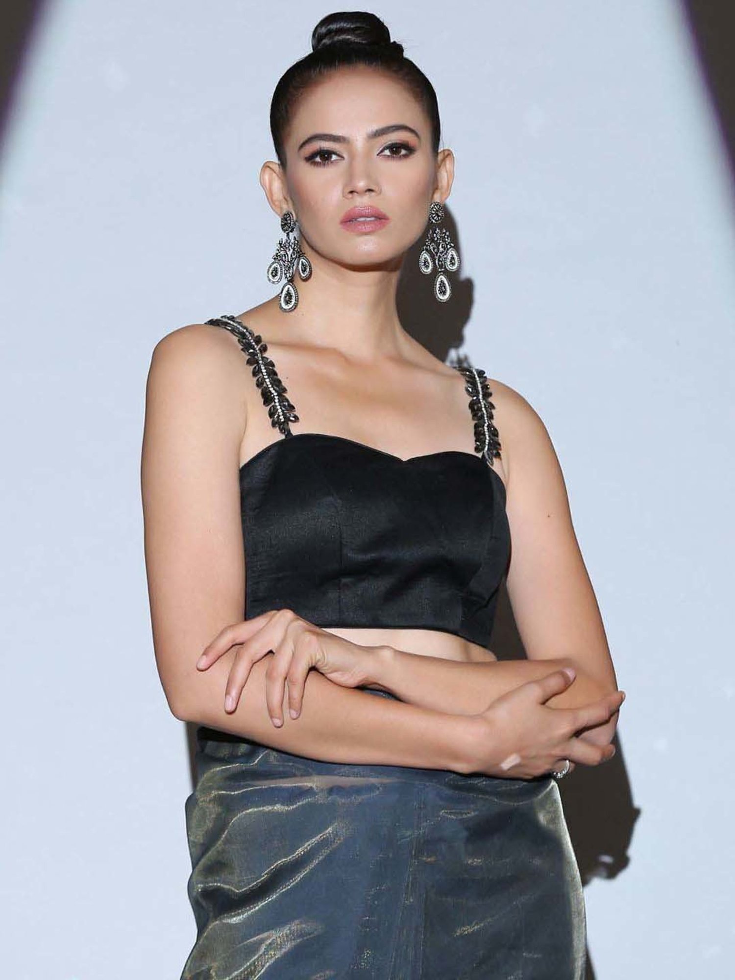 Swtantra Black Woven Pattern Readymade Blouse