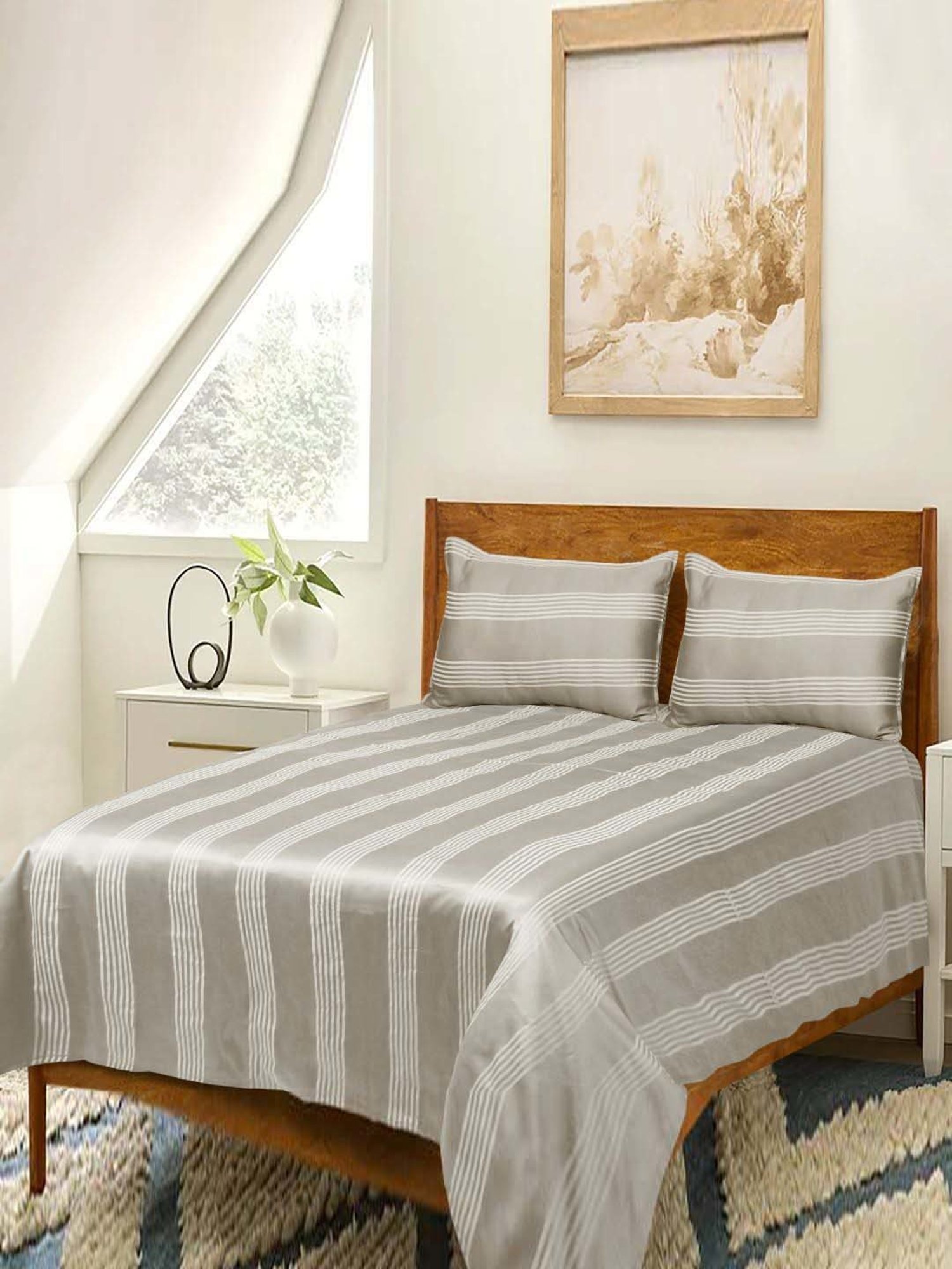 Saral Home Easy Living Beige Cotton Dhari Soft Self Pattern Queen Bed Sheet With Pillow Covers