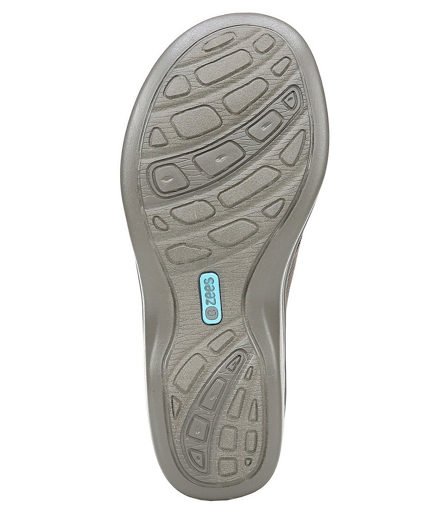 Bzees Desire Washable Stretch Wedge Sandals