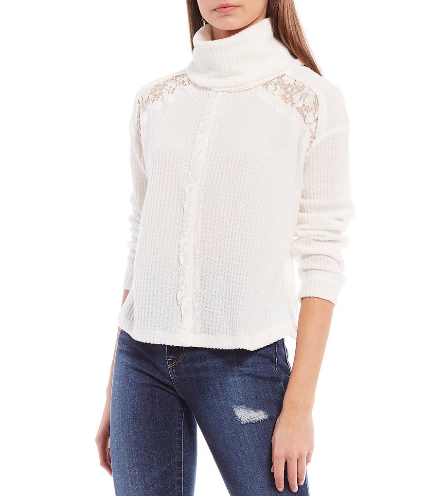 Coco + Jaimeson Long-Sleeve Cowl-Neck Lace Mix Thermal Top
