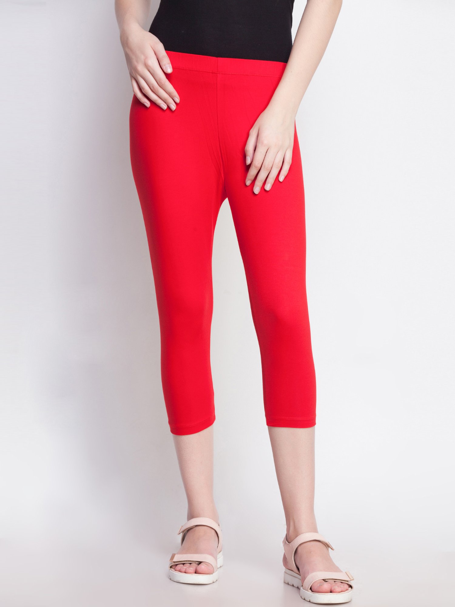 Dollar Missy Black & Red Slim Fit Capris Pack of - 2