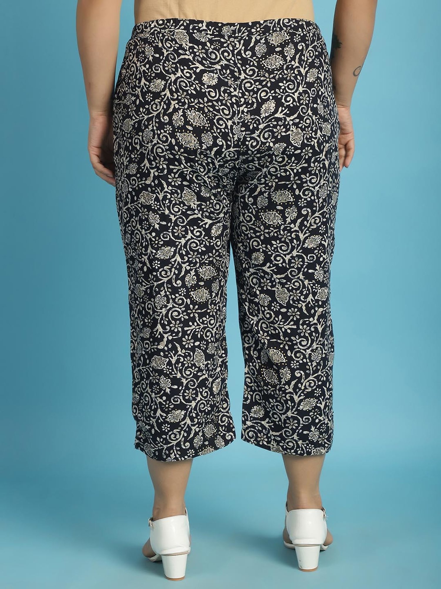 theRebelinme Black Floral Print High Rise Capris