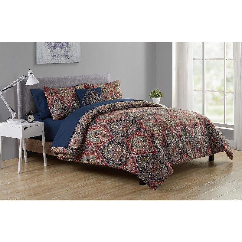 VCNY Home Dion Burgundy/Navy Damask Bed-in-a-Bag Comforter Set - Burgundy/Navy 8 Piece King Comforter Set