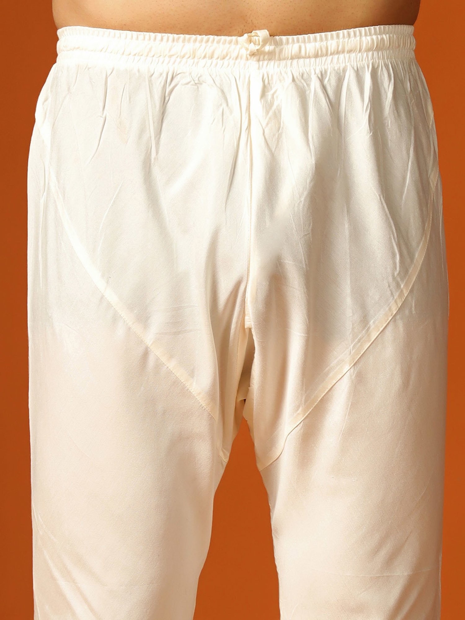 Benstoke Black & Maroon Regular Fit Sherwani Set