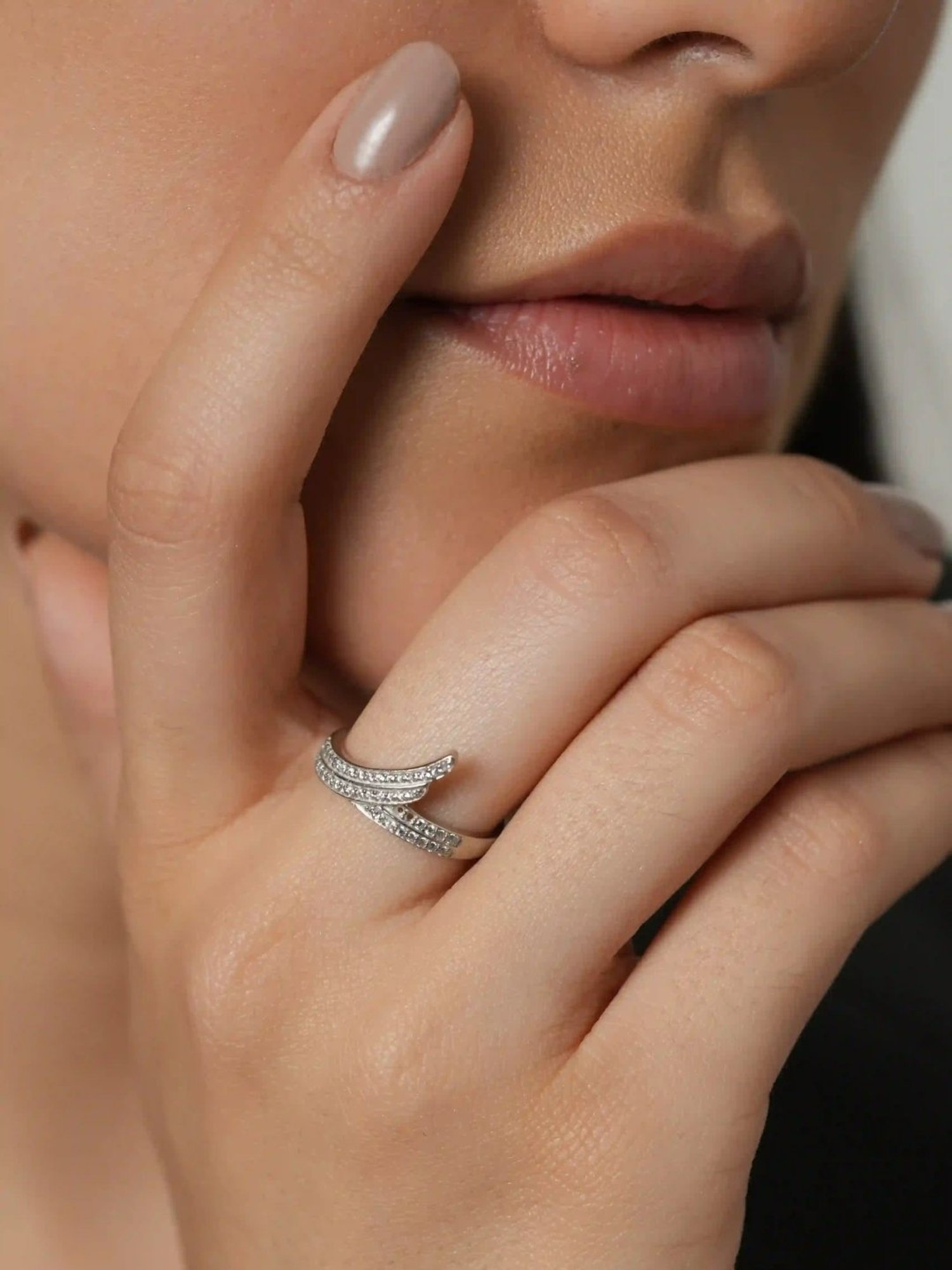 Mabel 92.5 Sterling Silver Rhodium-Plated Studded Leaf Adjustable Statement Ring