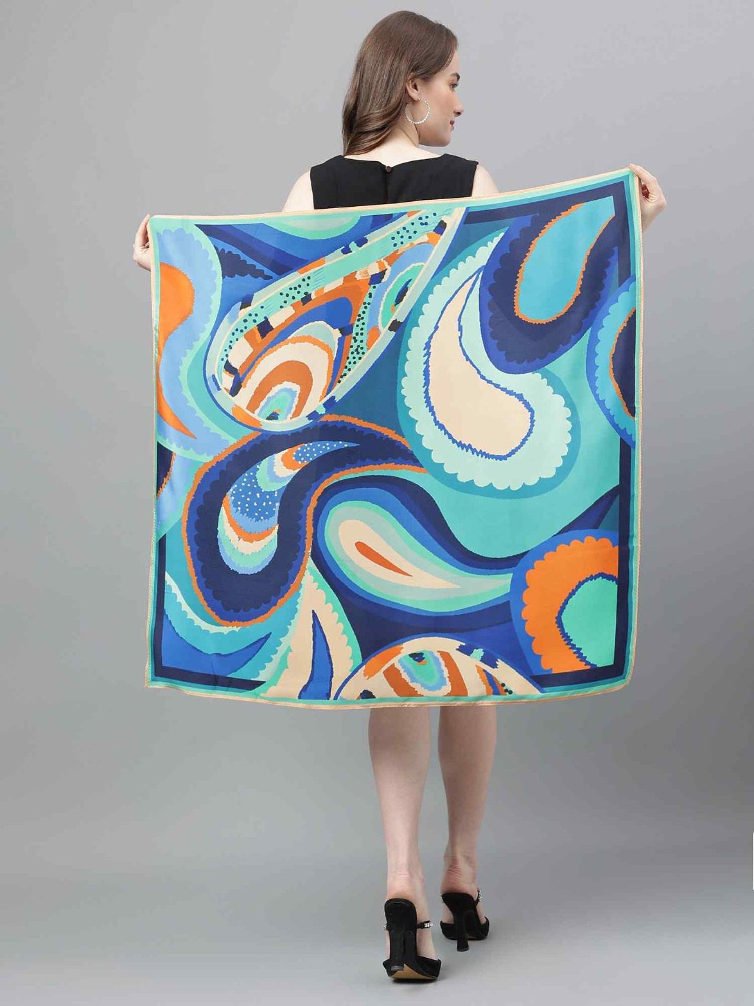 Aditi Wasan White Floral Stole