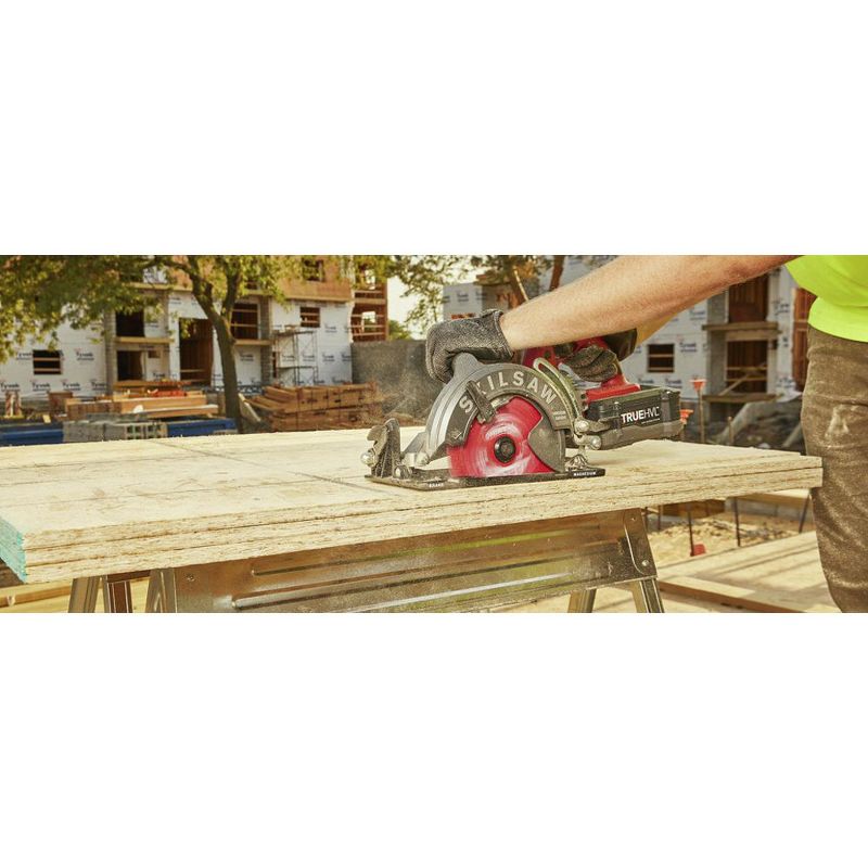 SKILSAW SPTH77M-12 TRUEHVL Worm Drive Lithium-Ion 7-1/4 in. Cordless Saw Kit with 24-Tooth Diablo Carbide Blade (5 Ah)