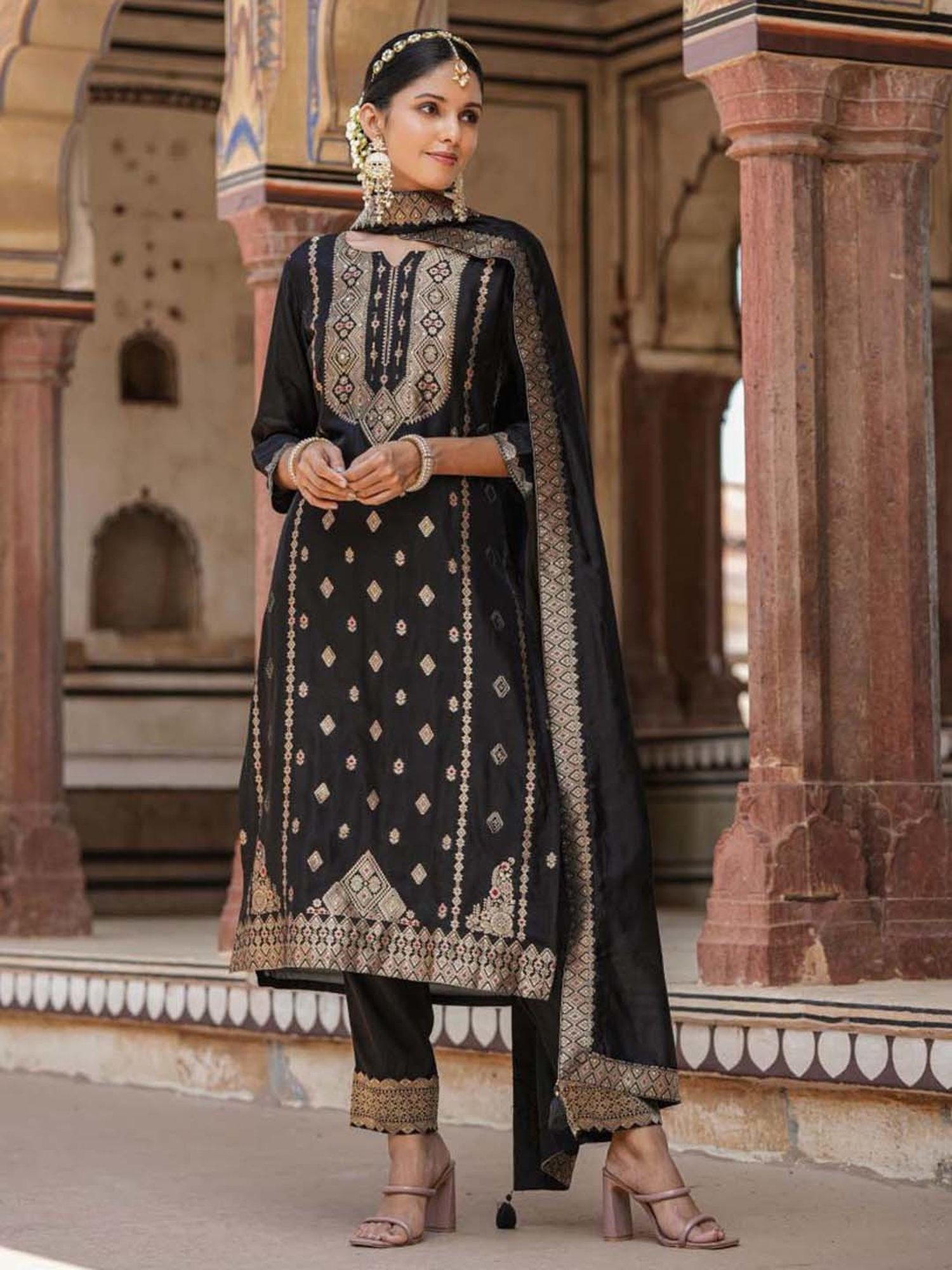 SCAKHI Black Embroidered Kurta Pant Set With Dupatta