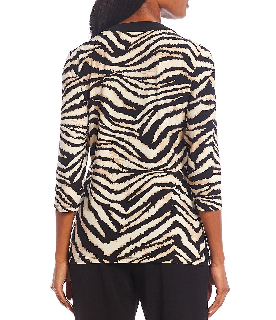 Allison Daley Wild Zebra Print Contrast Notch V-Neck Neck 3/4 Sleeve Top