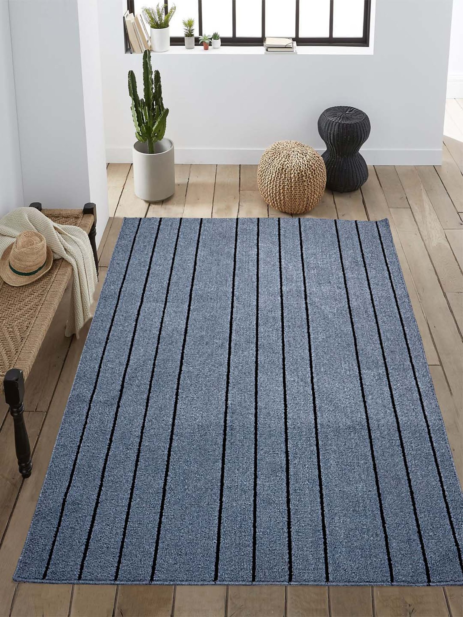 Saral Home Blue Polypropylene Carpet - Set of 1