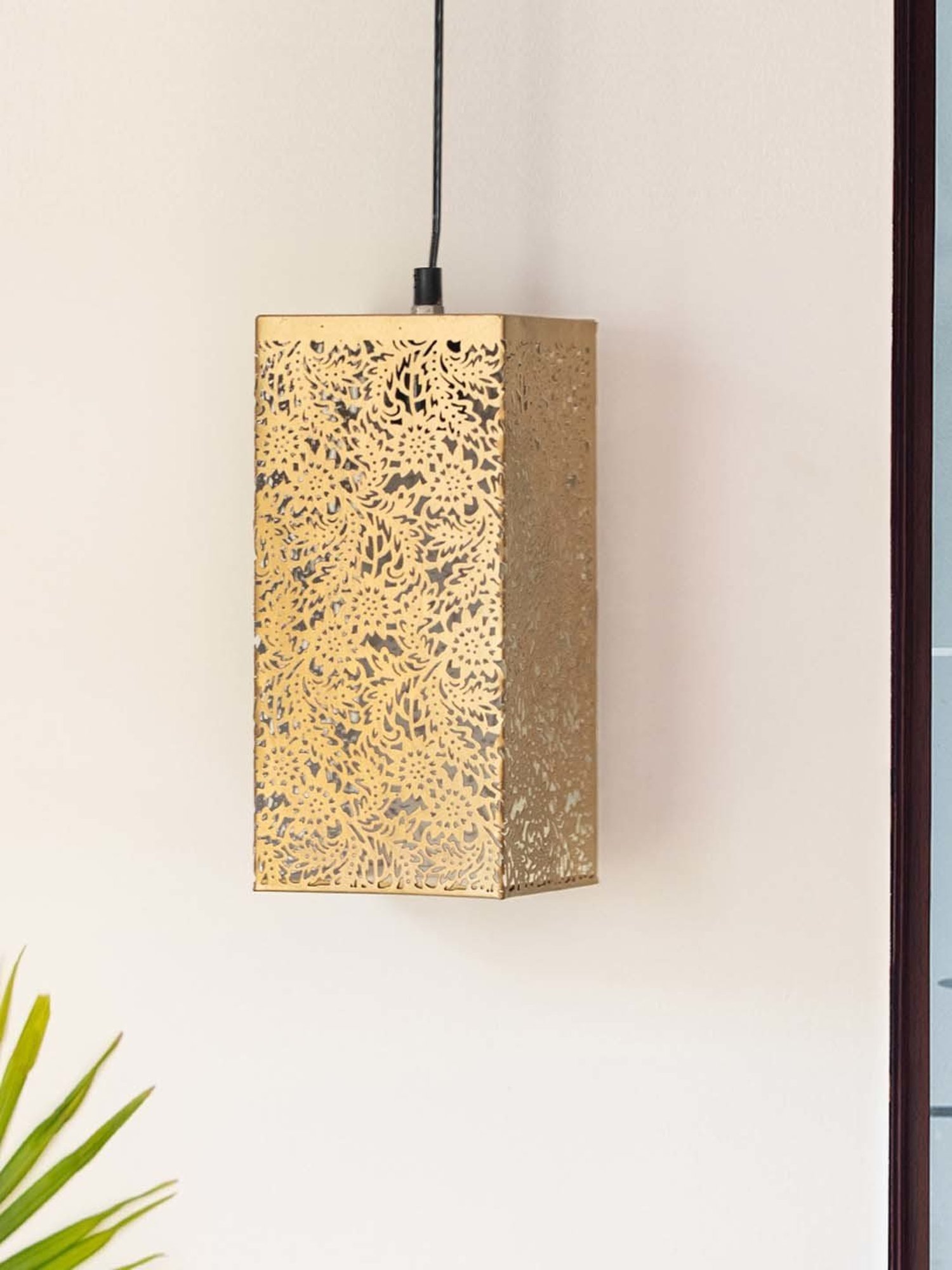 ExclusiveLane Monochrome Beige Iron Hand-Etched Hanging Pendant Lamp