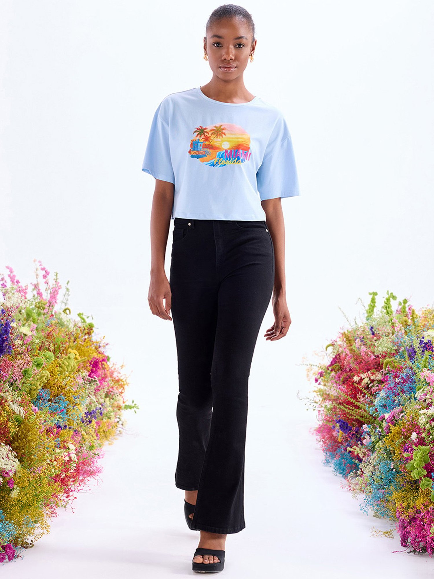 Cover Story Light Blue Cotton Graphic Print Crop T-Shirt