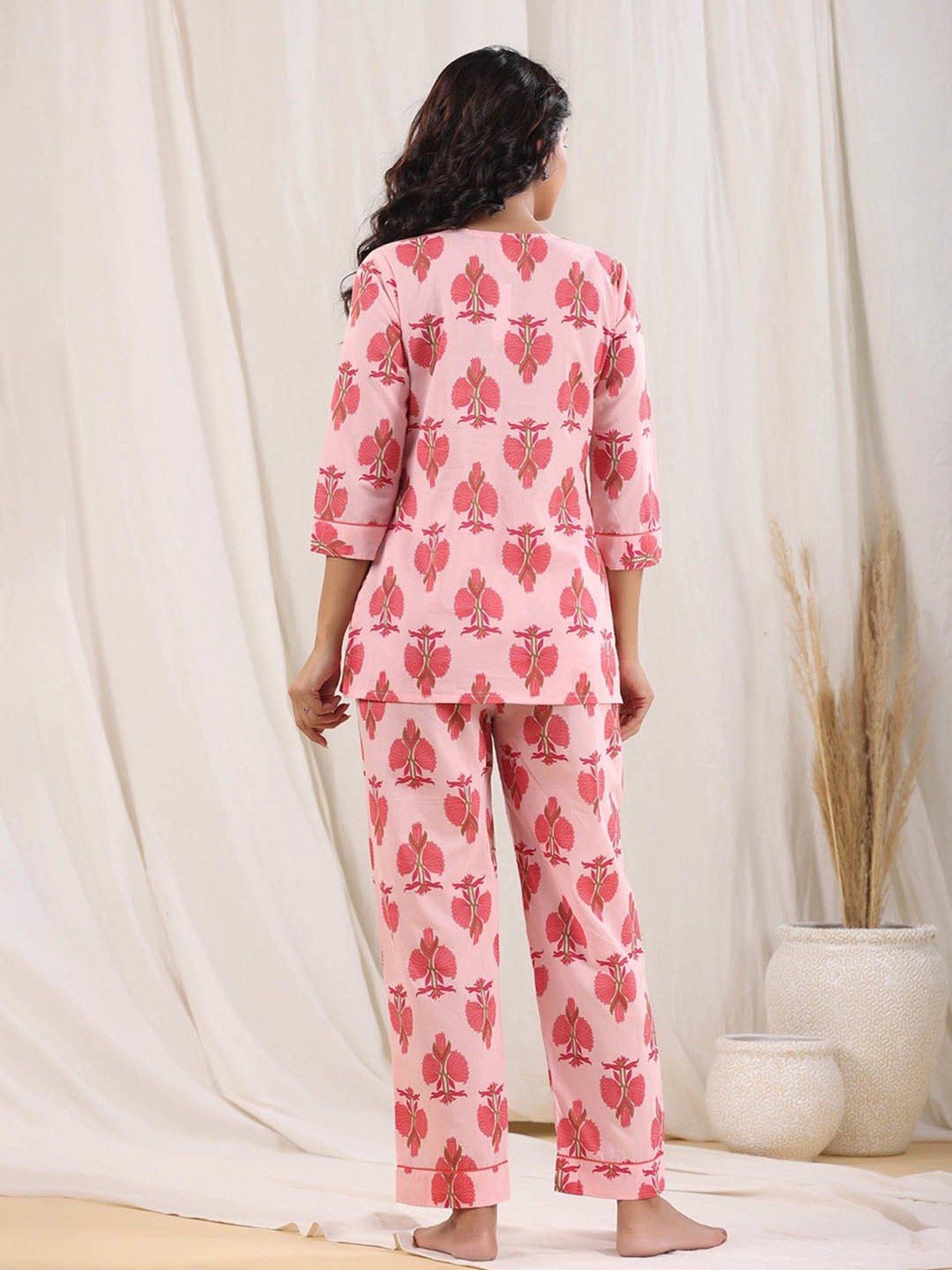 Nite Flite Pink Shirt With Pyjamas