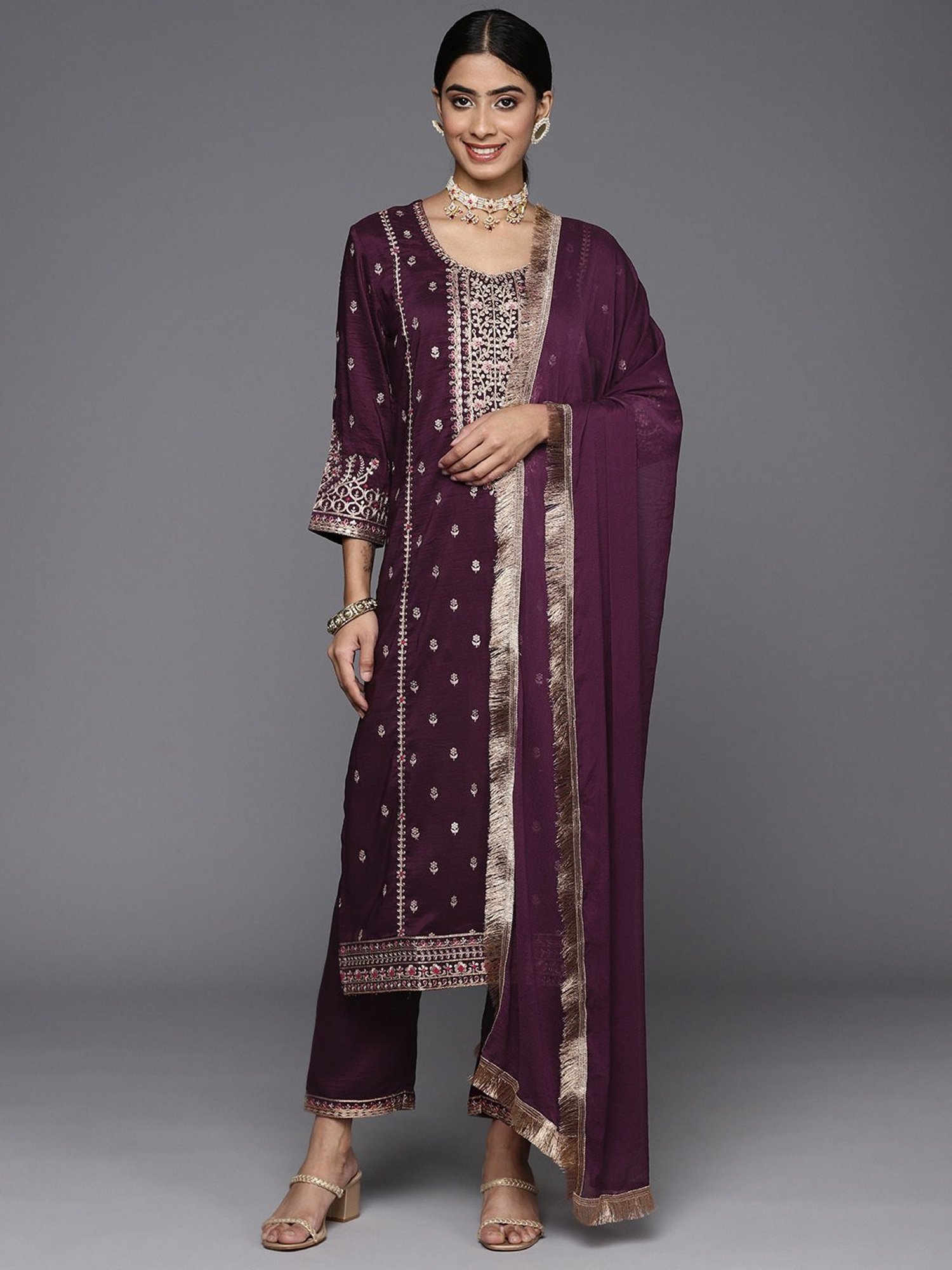 Varanga Burgundy Embroidered Kurta With Pant & Dupatta