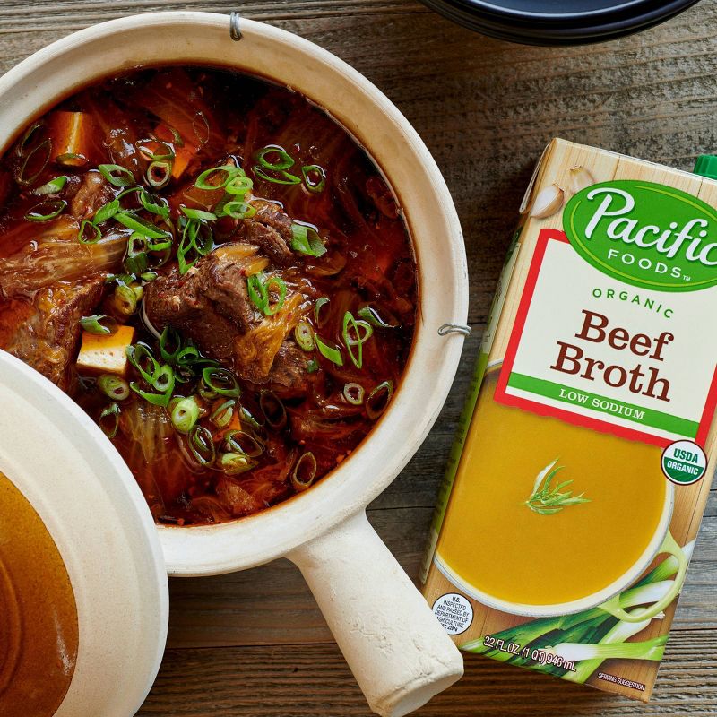 Pacific Foods Organic Low Sodium Beef Broth - 32oz