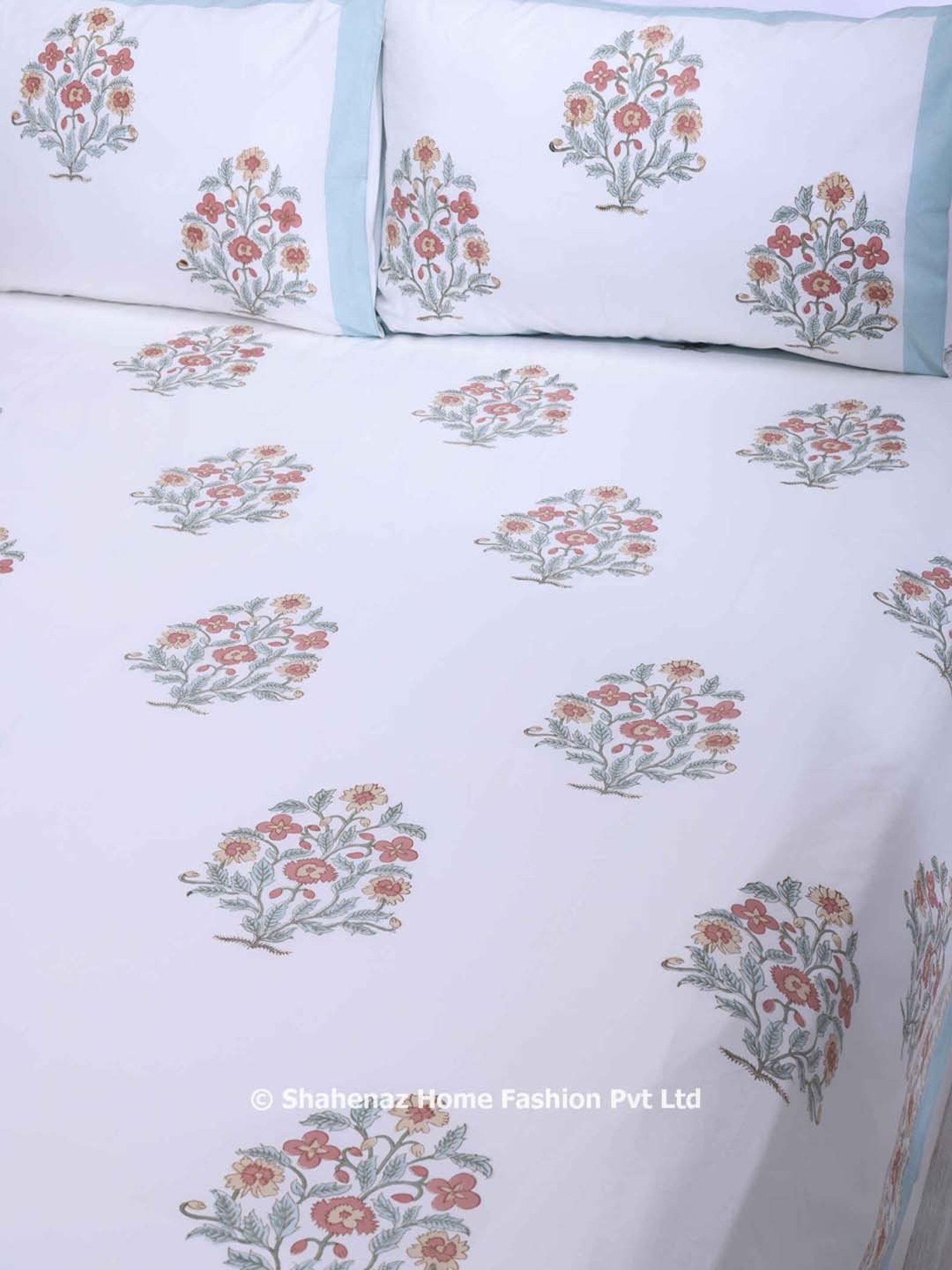 Shahenaz Blue & Mustard Yellow 220 TC Cotton Nasrine Double Bedsheet with 2 Pillow Covers