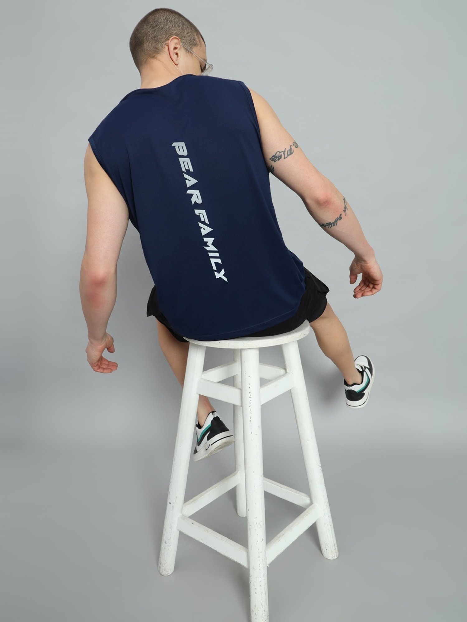 Griffel Navy Blue Cotton Loose Fit Printed T-Shirt