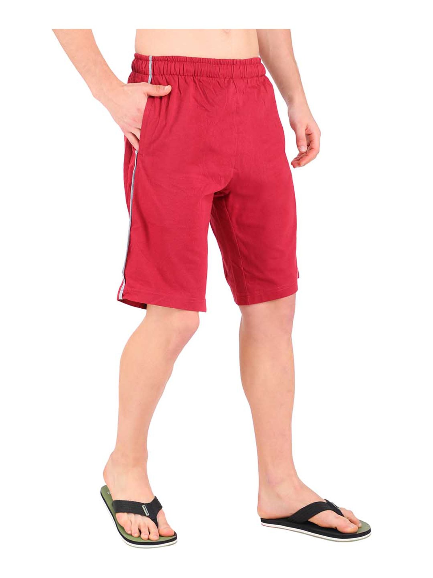 Woodland Red Regular Fit Cotton Shorts