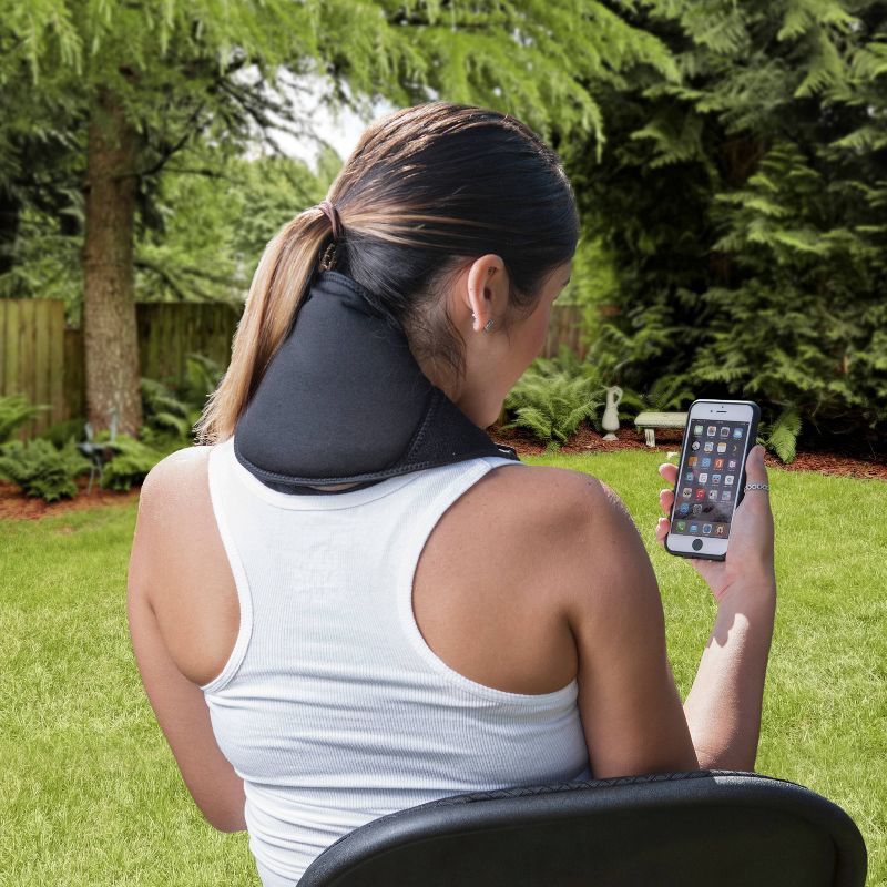 Wagan Active Heat Neck Wrap Black