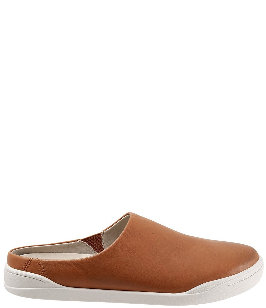SoftWalk Auburn Leather Mules