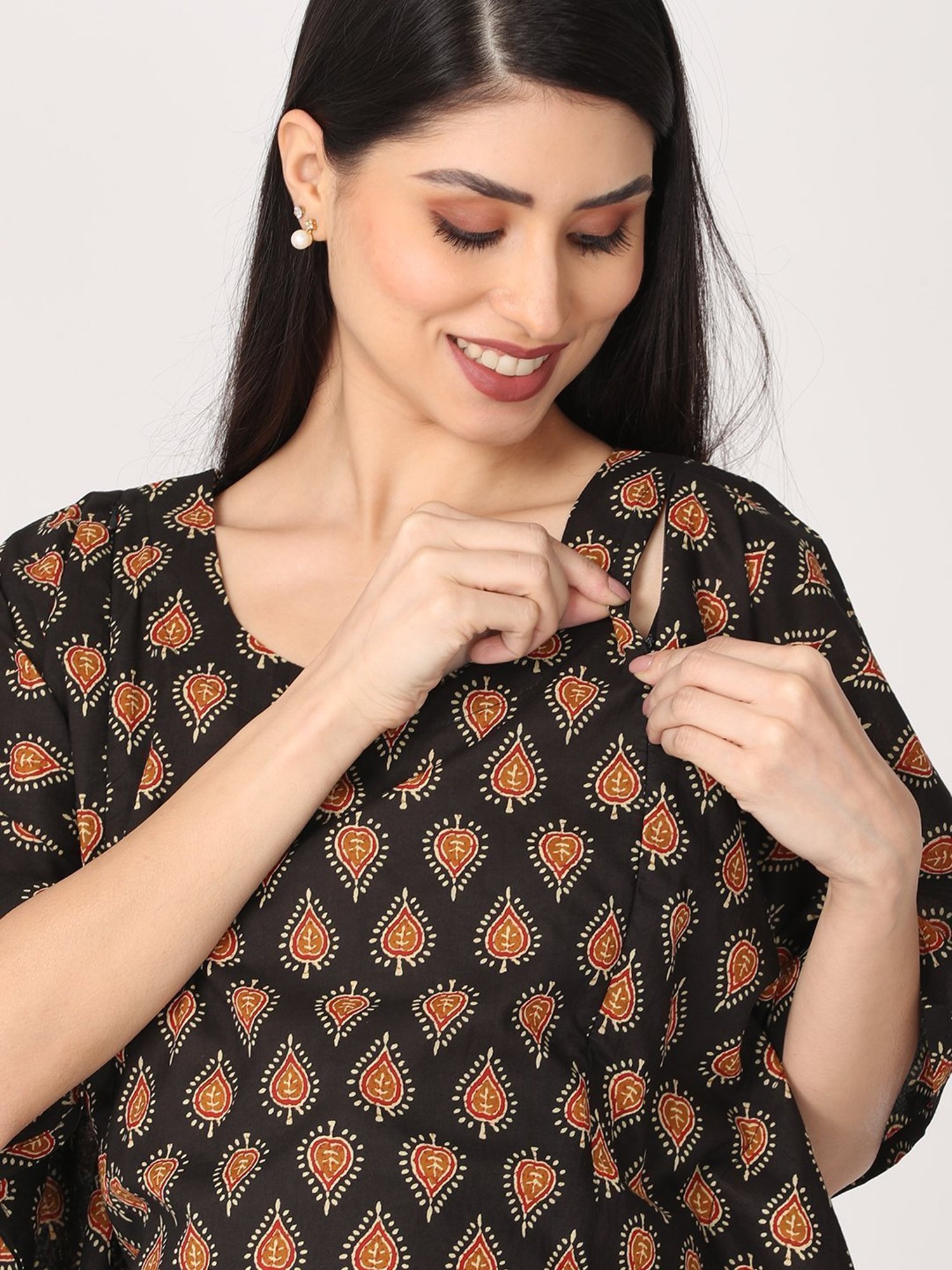 The Mom Store Black Printed Maternity Kaftan With Pyjamas