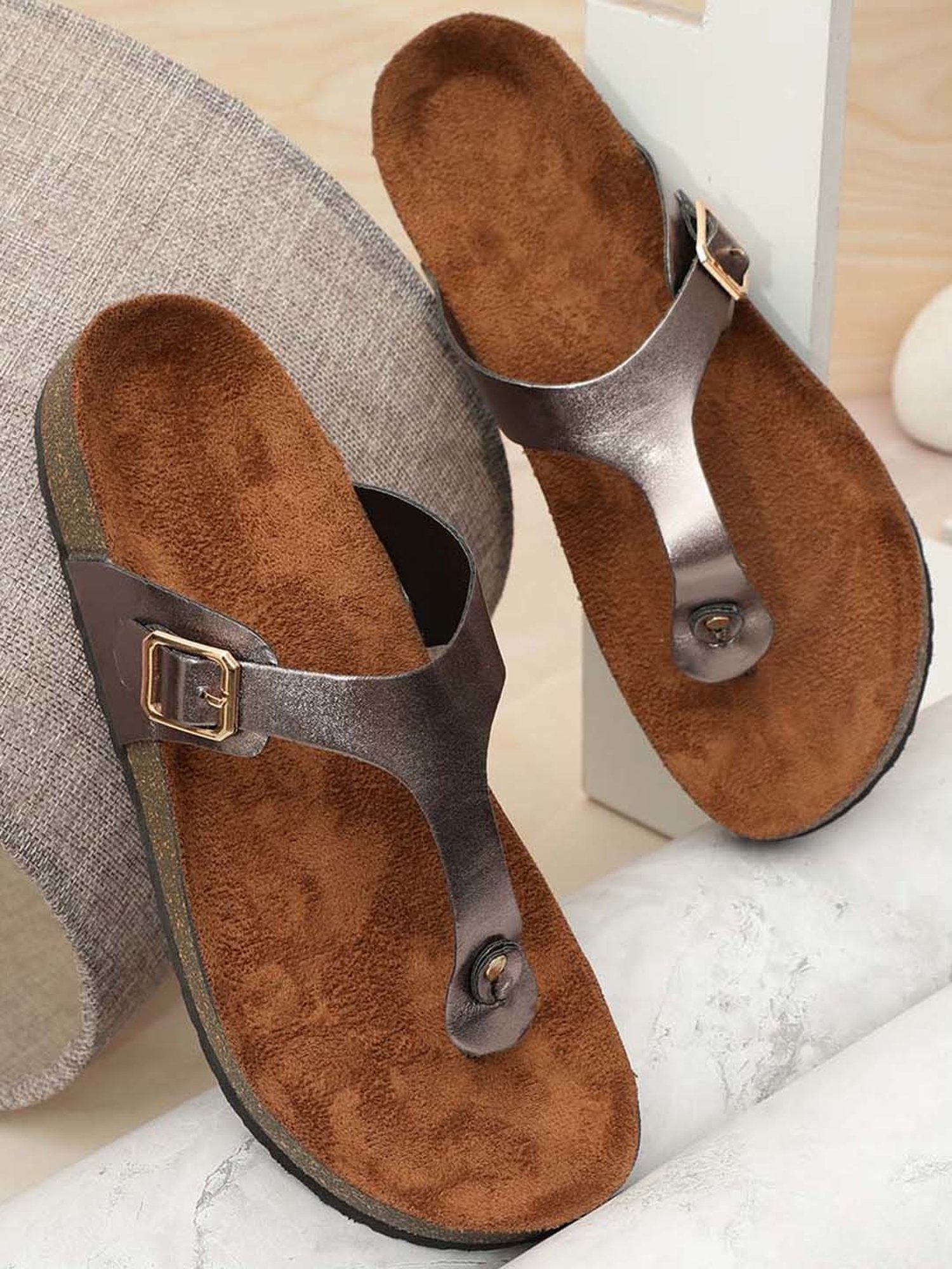 Mozafia Women's Copper Thong Sandals