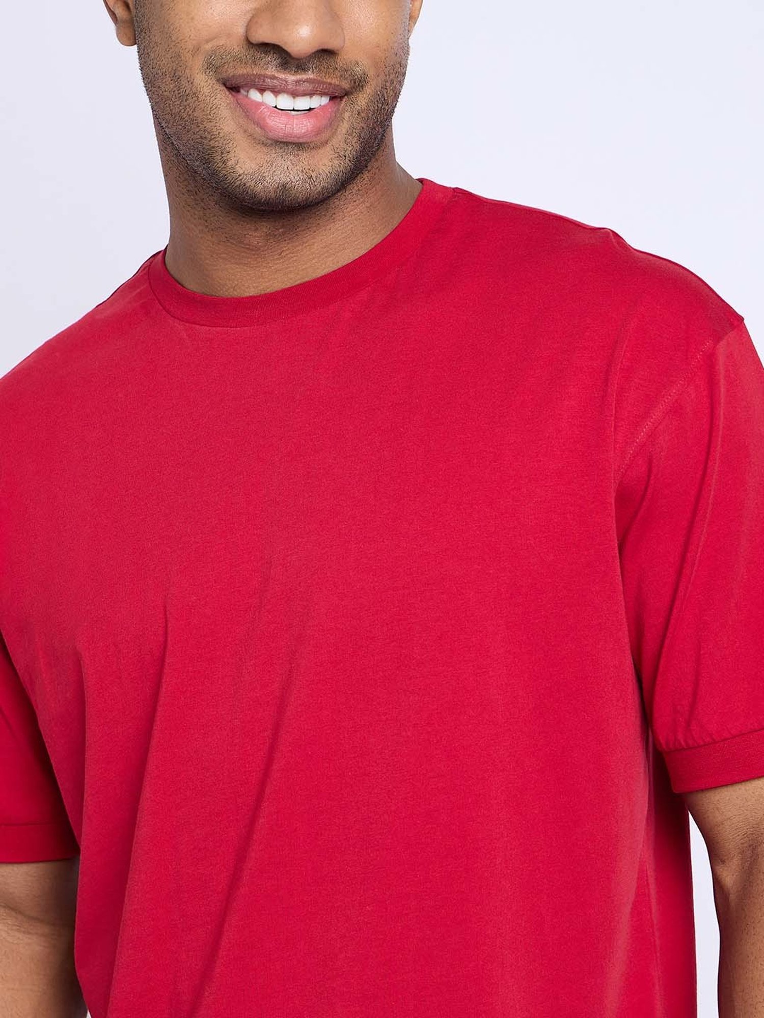 EDRIO Red Loose Fit Crew T-Shirt