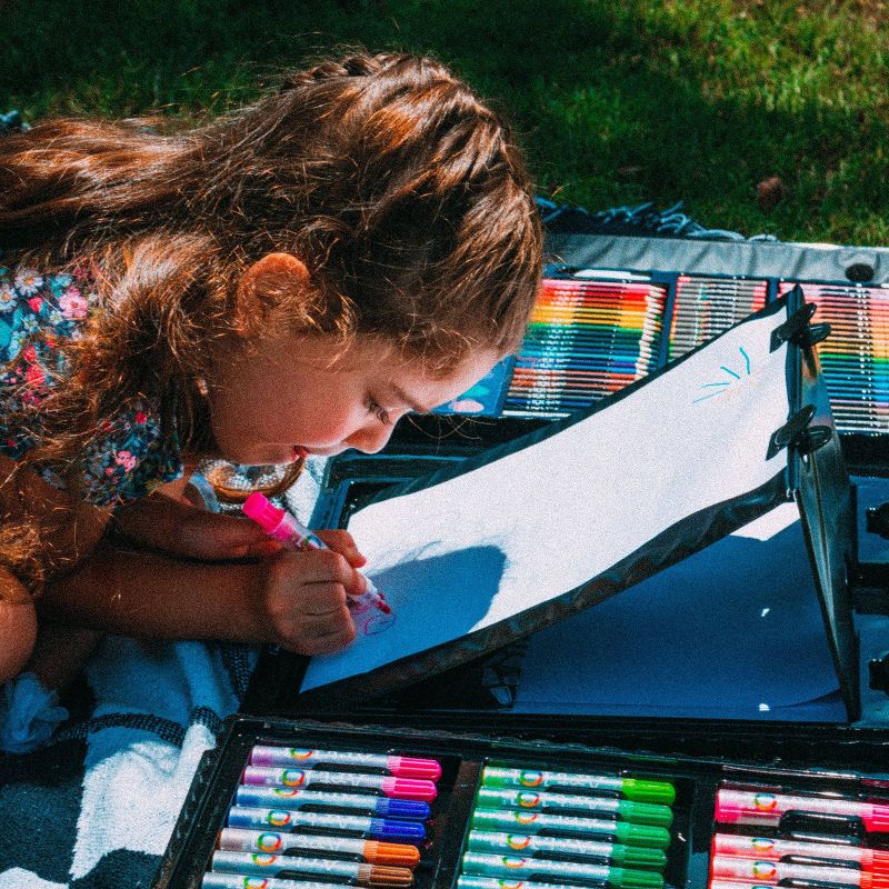 150pc Doodle and Color Easel Art Set - Art 101