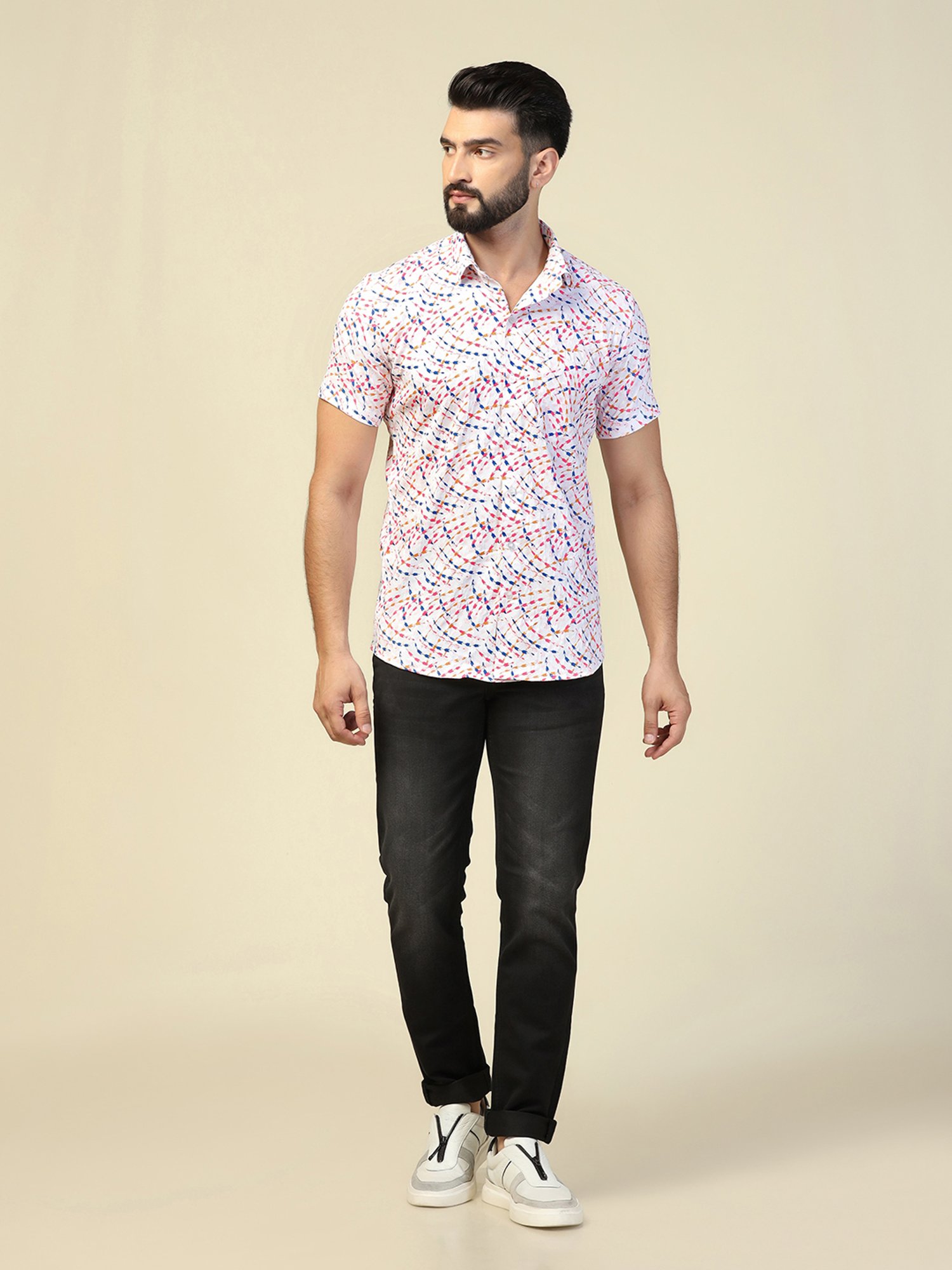 TAHVO Multicolor Regular Fit Printed Shirt