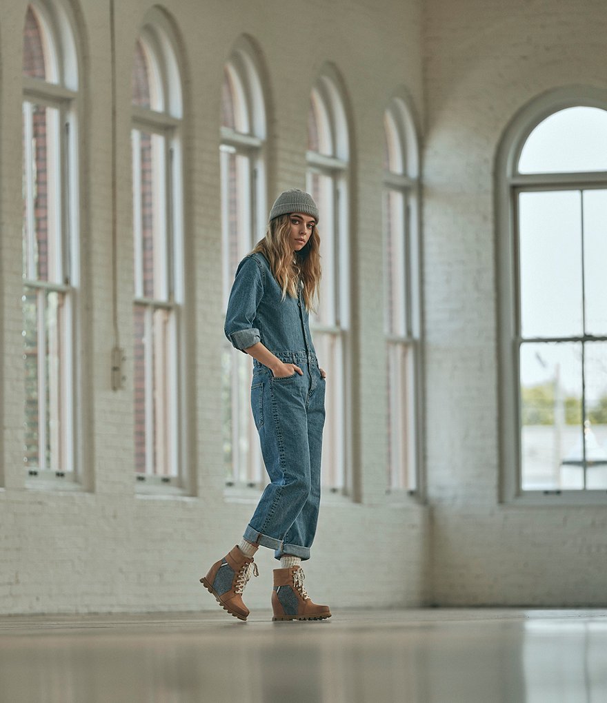 Sorel Joan of Arctic Lace-Up Wedge Lexi Booties