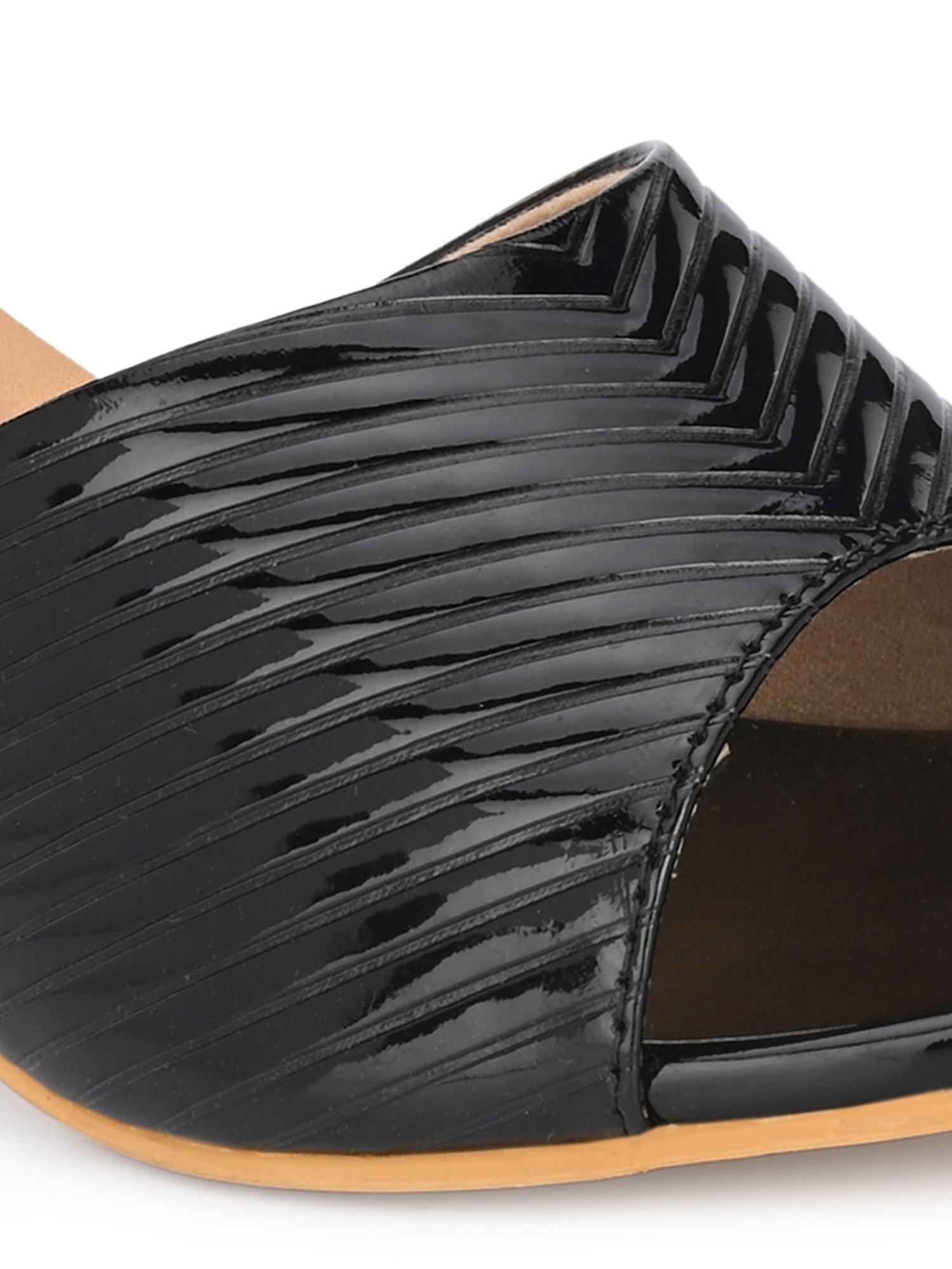 Clog London Women's Black Casual Sandals