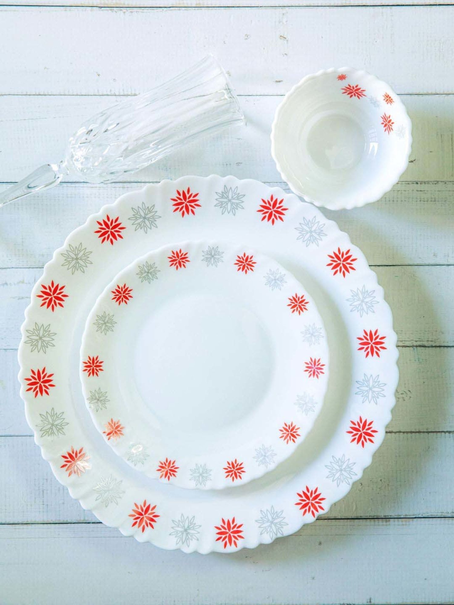 Cello White & Red Glass Dinner Set