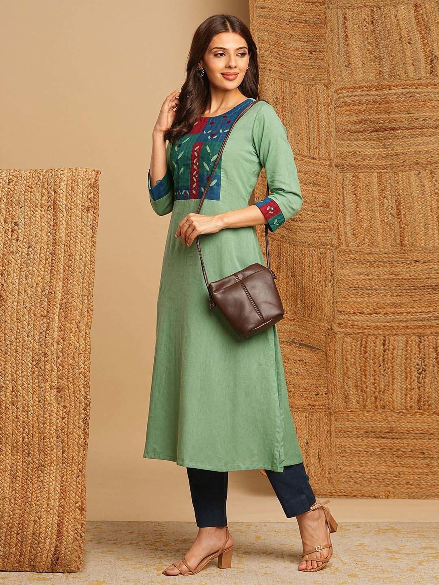 Kami Kubi Green Cotton Embroidered A Line Kurta