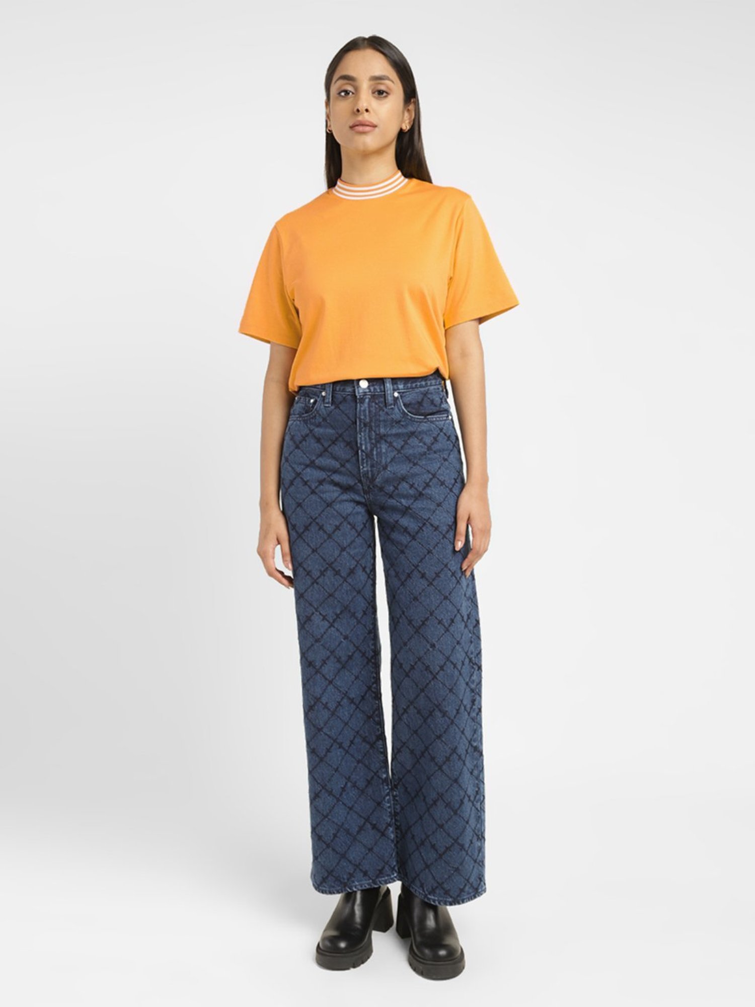 Levi's Orange T-Shirt