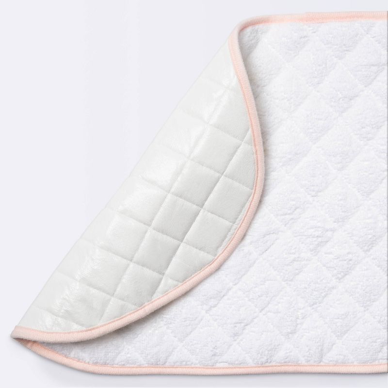 Changing Pad Liner White with Pink Edge - Cloud Island™ 3pk
