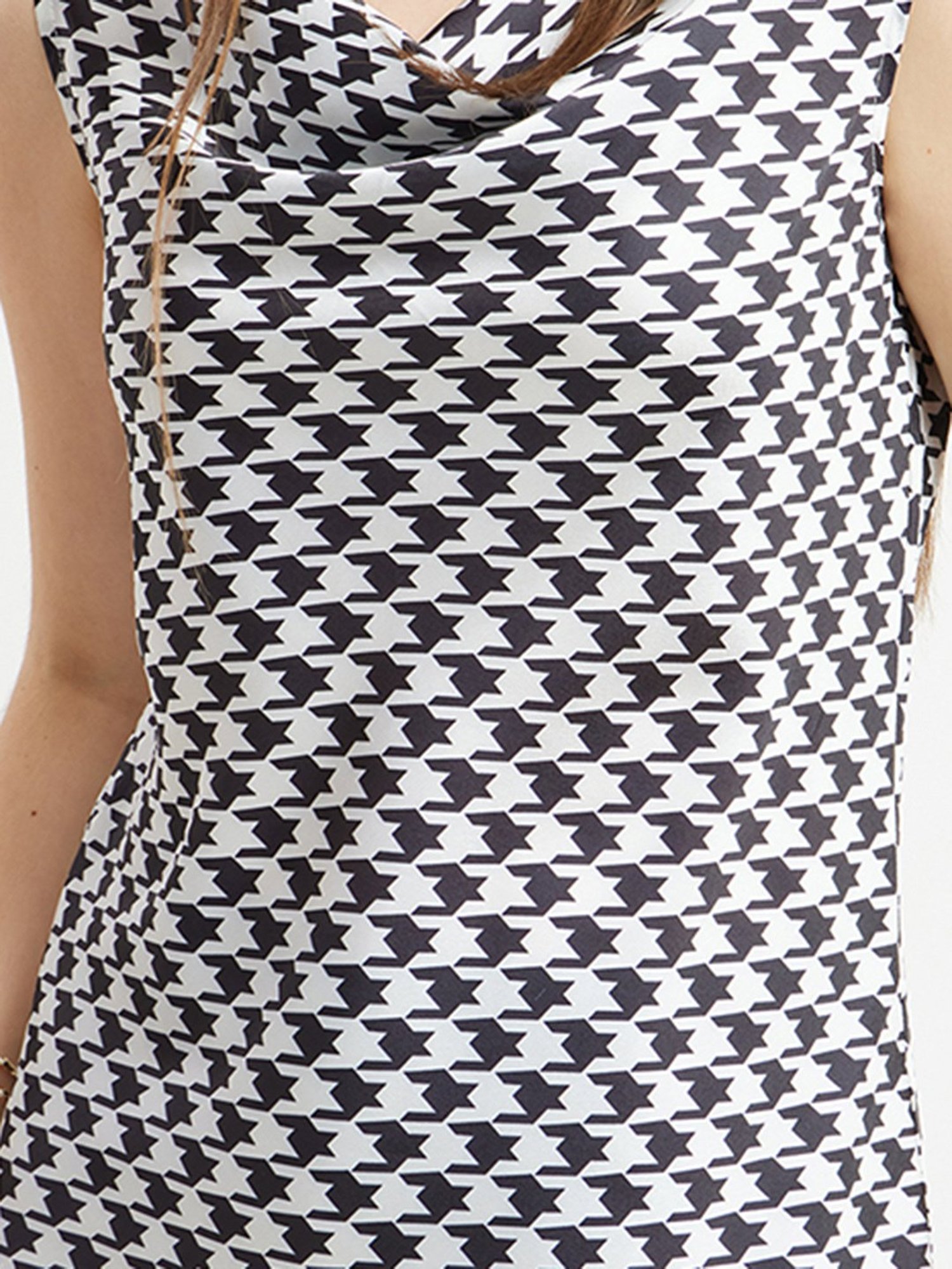 Fablestreet White & Black Printed Top