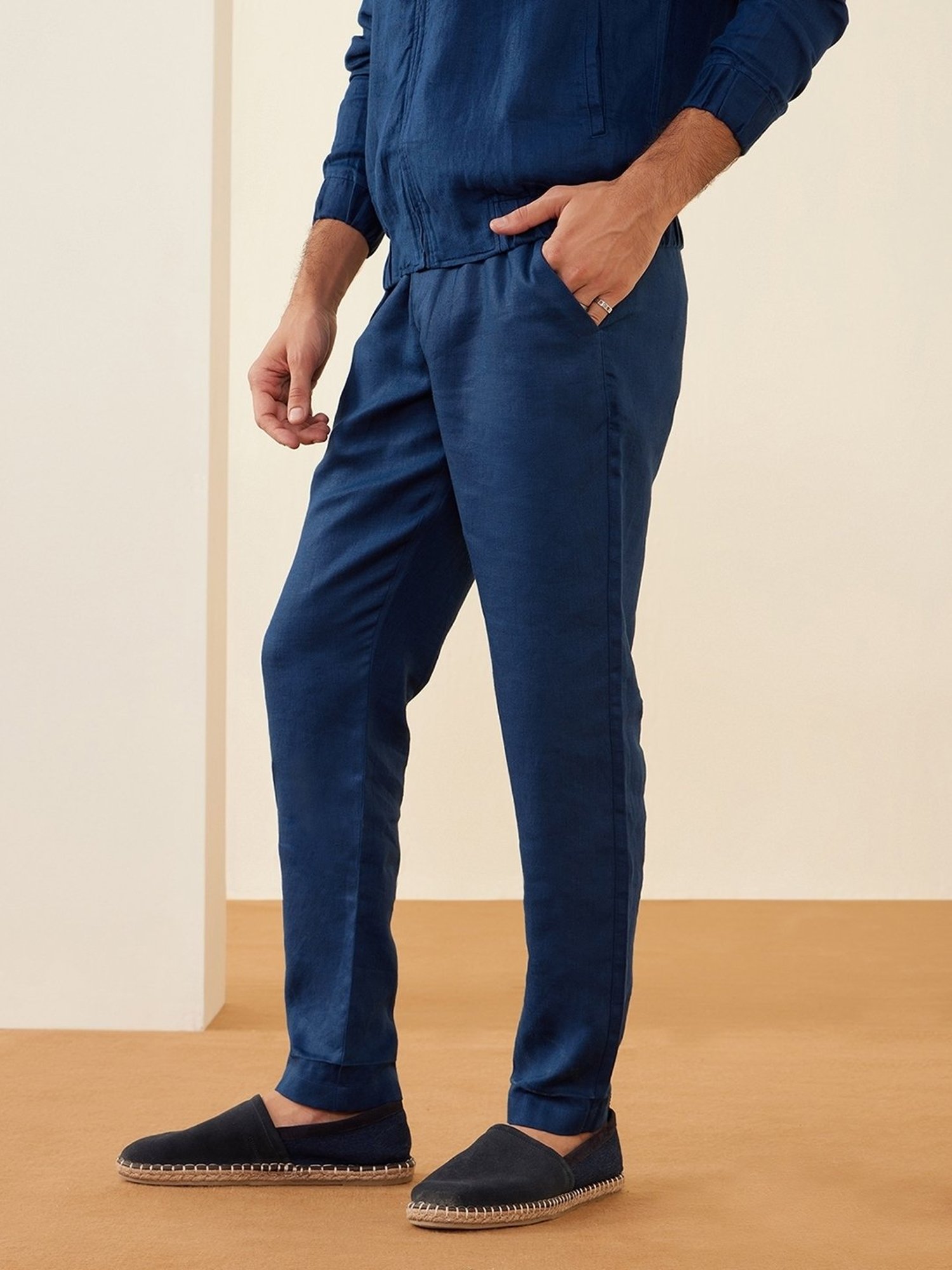 Andamen Navy Linen Regular Fit Solid Trousers