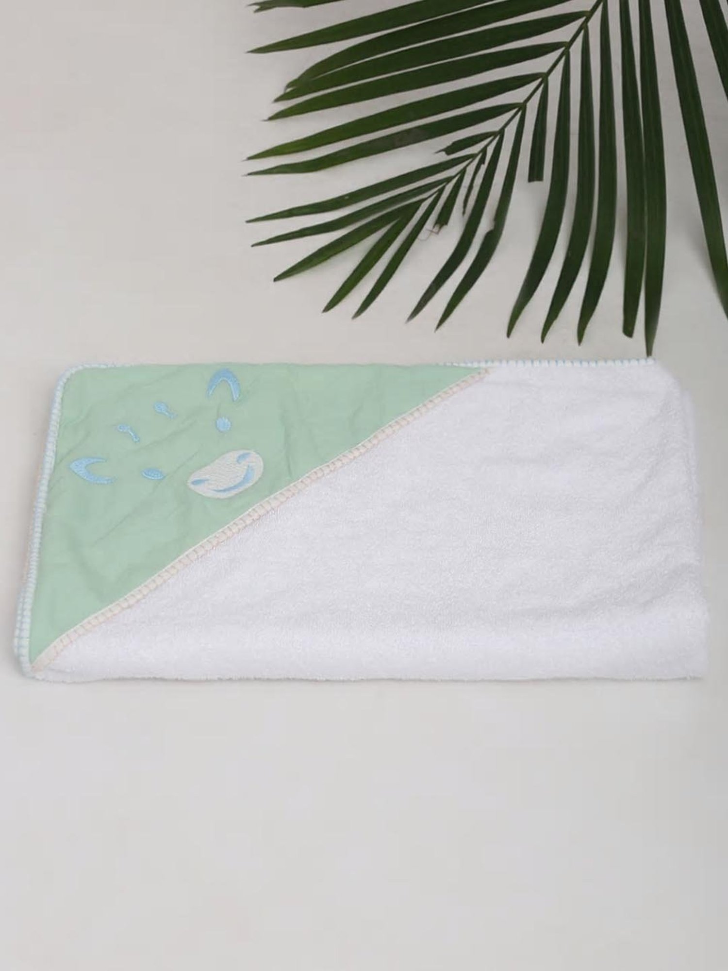 Fabindia White & Teal Cotton Embroidery Bath Towel - Set of 1