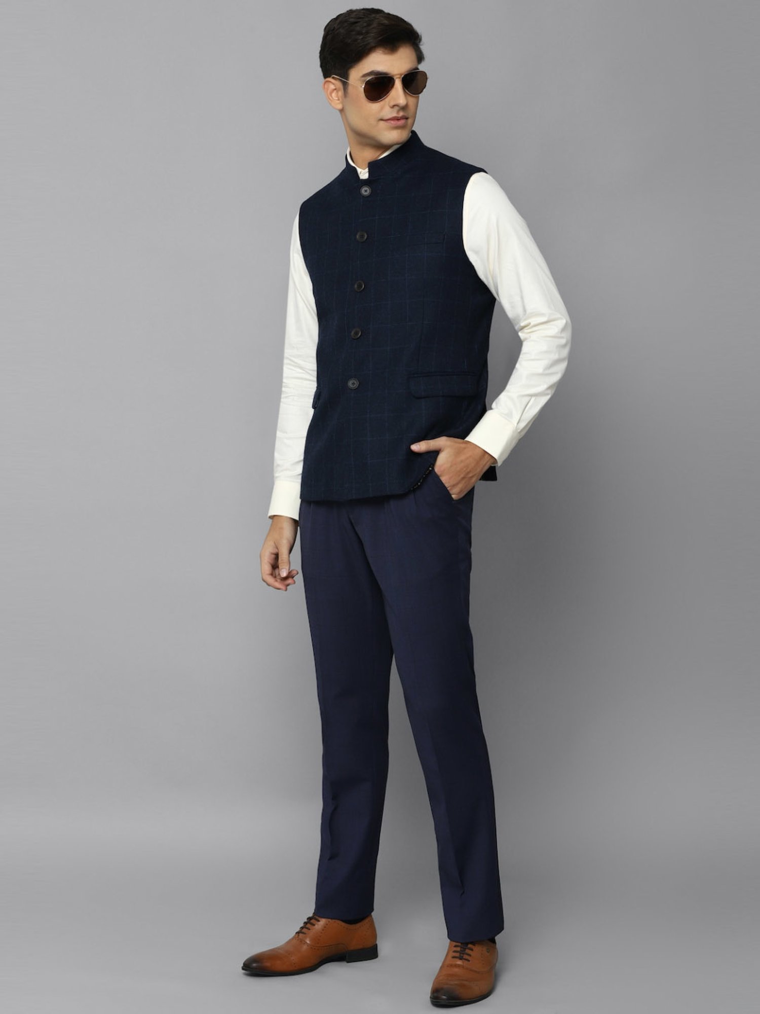 Louis Philippe Navy Slim Fit Checks Nehru Jacket