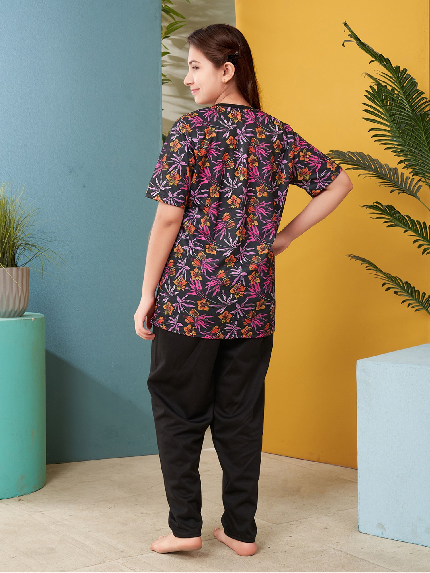 Aarika Kids Pink & Black Floral Print Top with Capri